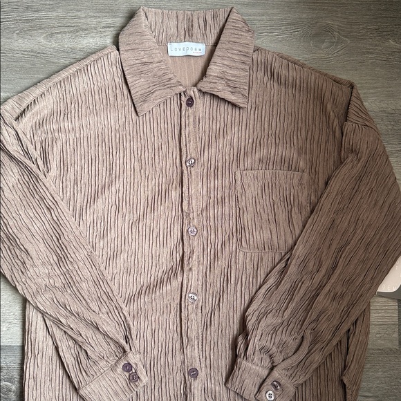 NWT’S CRINKLE PANT SET! - Picture 3 of 4